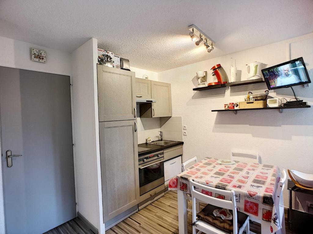 Studio confort 4 pers avec wifi et parking proche des pistes - 3