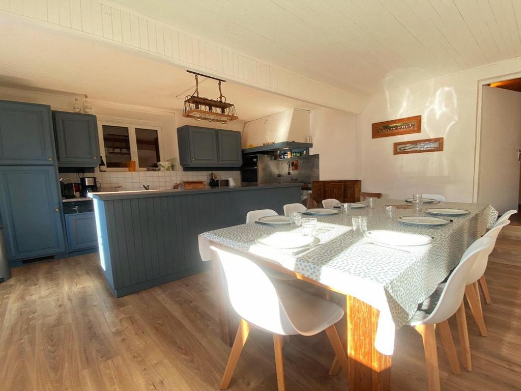 Appartement pour 14 pers, rénové, animaux acceptés, parking - FR-1-624-92 - 2
