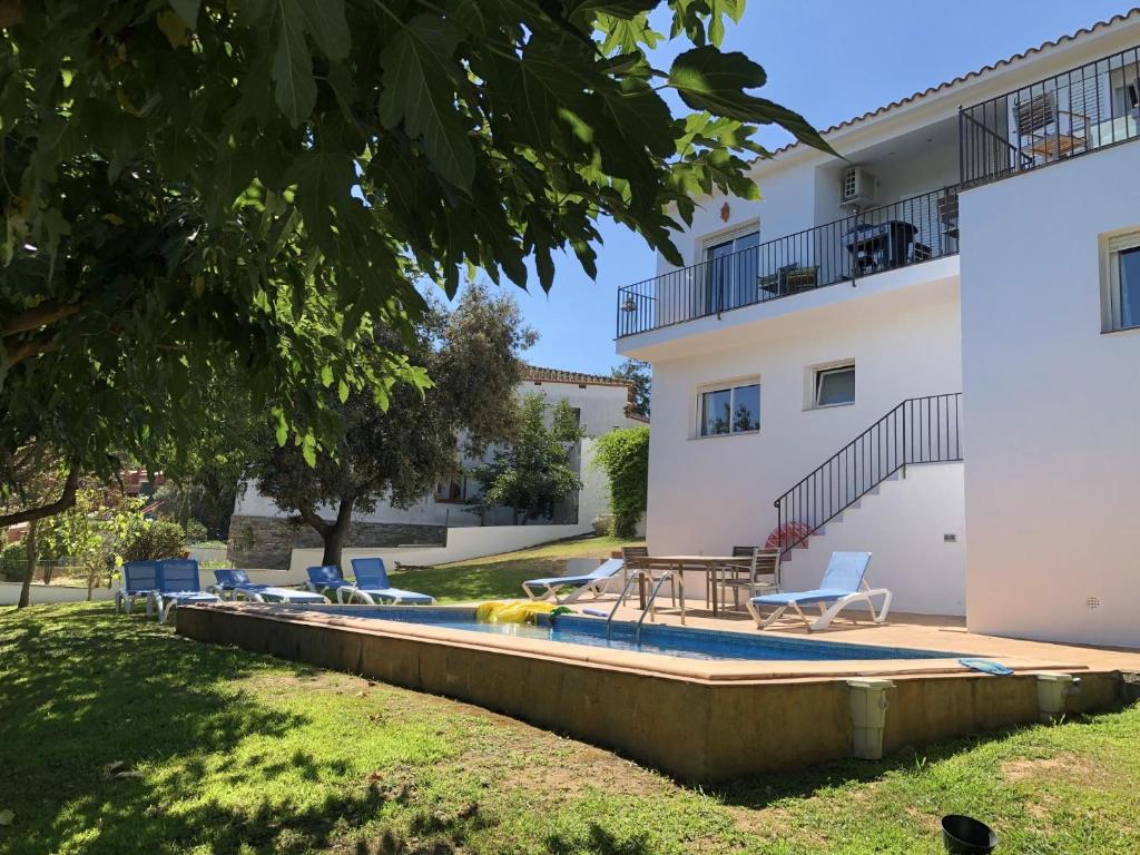 Villa Rosa - 2
