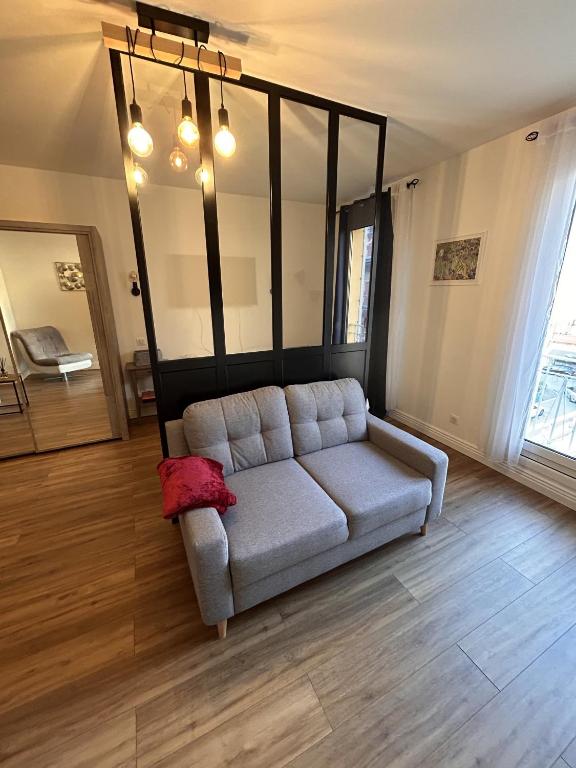 Le Verlaine, studio en centre ville à deux minutes des plages - 4