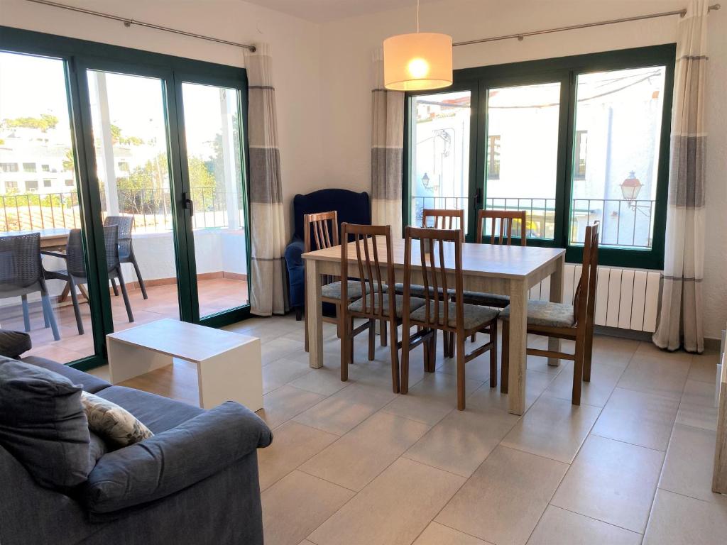TRILLA - Casa reformada con garaje y terraza - 2