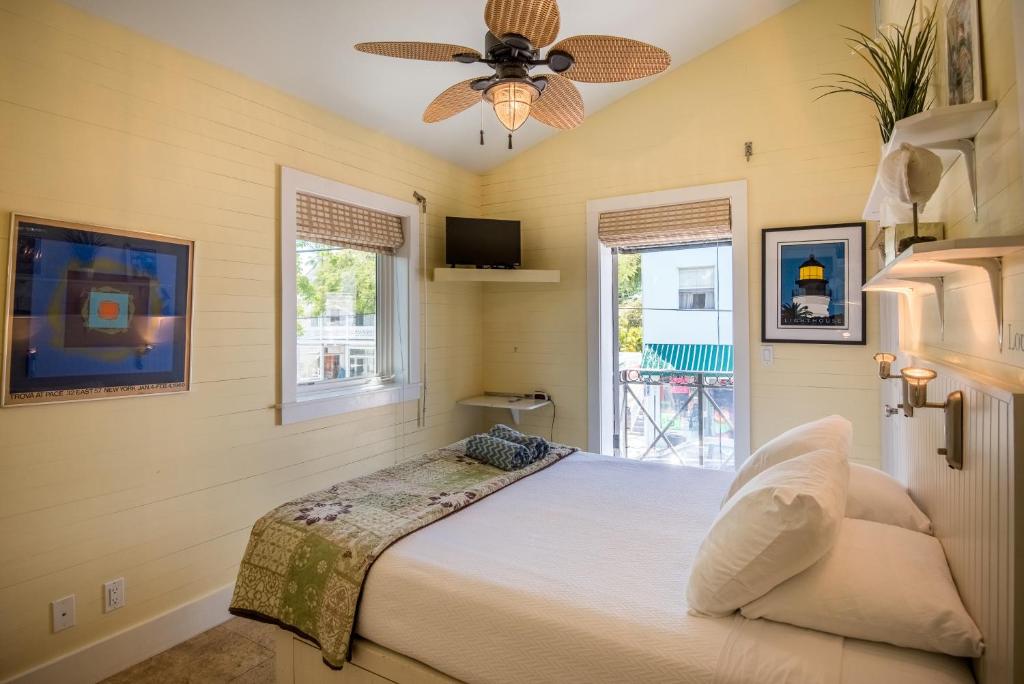 Pescado Penthouse On Duval photo