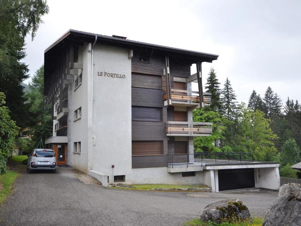 Appartement cosy, proche des pistes, stationnement, balcon, TV, et équipement cuisine complet - FR-1-623-167 - 2