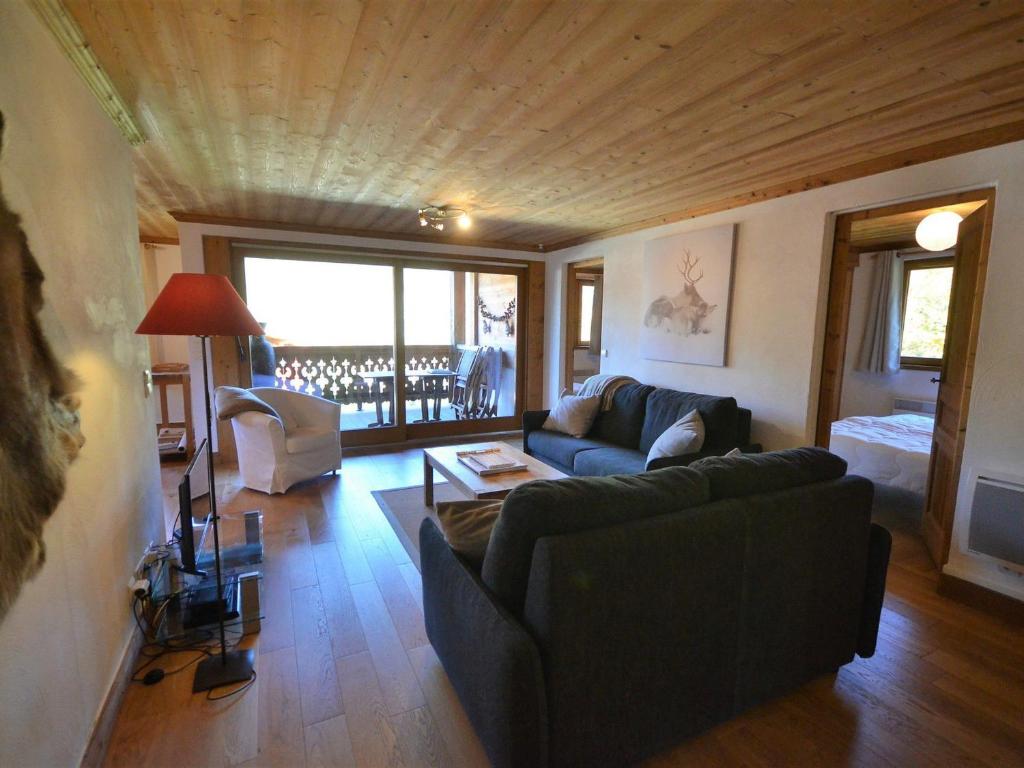 Appartement de standing calme, proche des pistes, avec balcon, terrasse, et garage privé aux Gets - FR-1-623-85, Les Gets