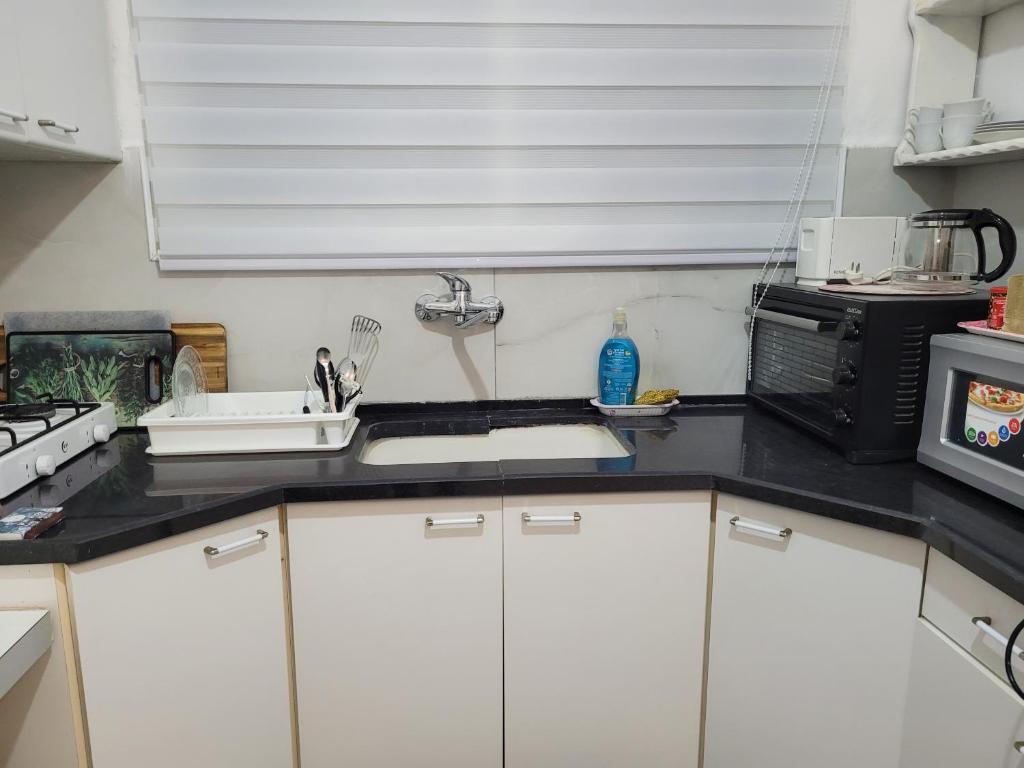 Akhva Accommodation Unit-   전경