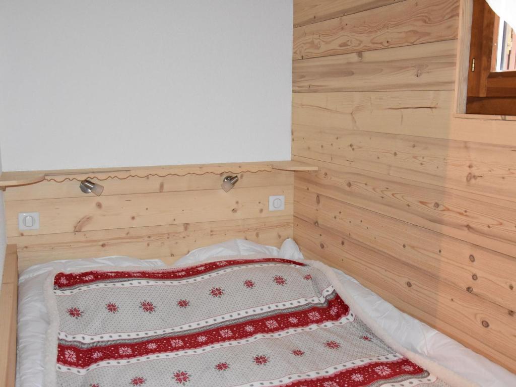 Joli 2 pièces avec terrasse et piscine chauffée - FR-1-464-178 - 2