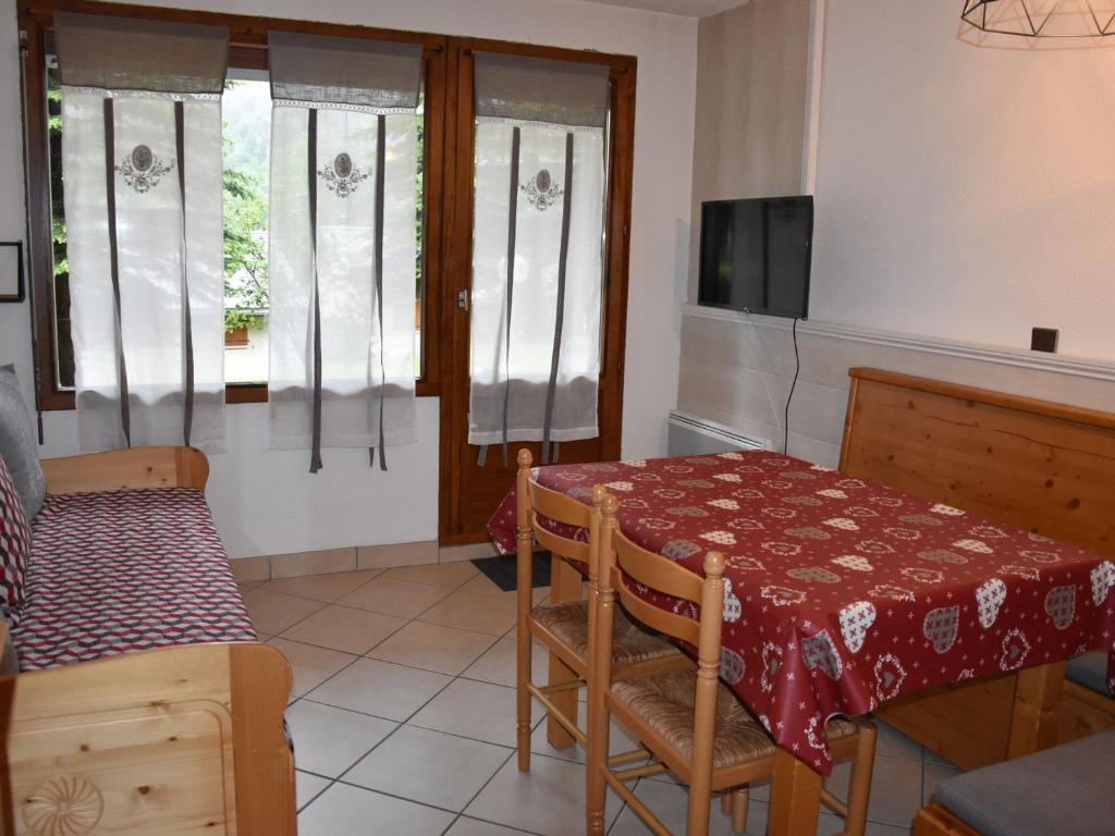 Joli 2 pièces avec terrasse et piscine chauffée - FR-1-464-178 - 3