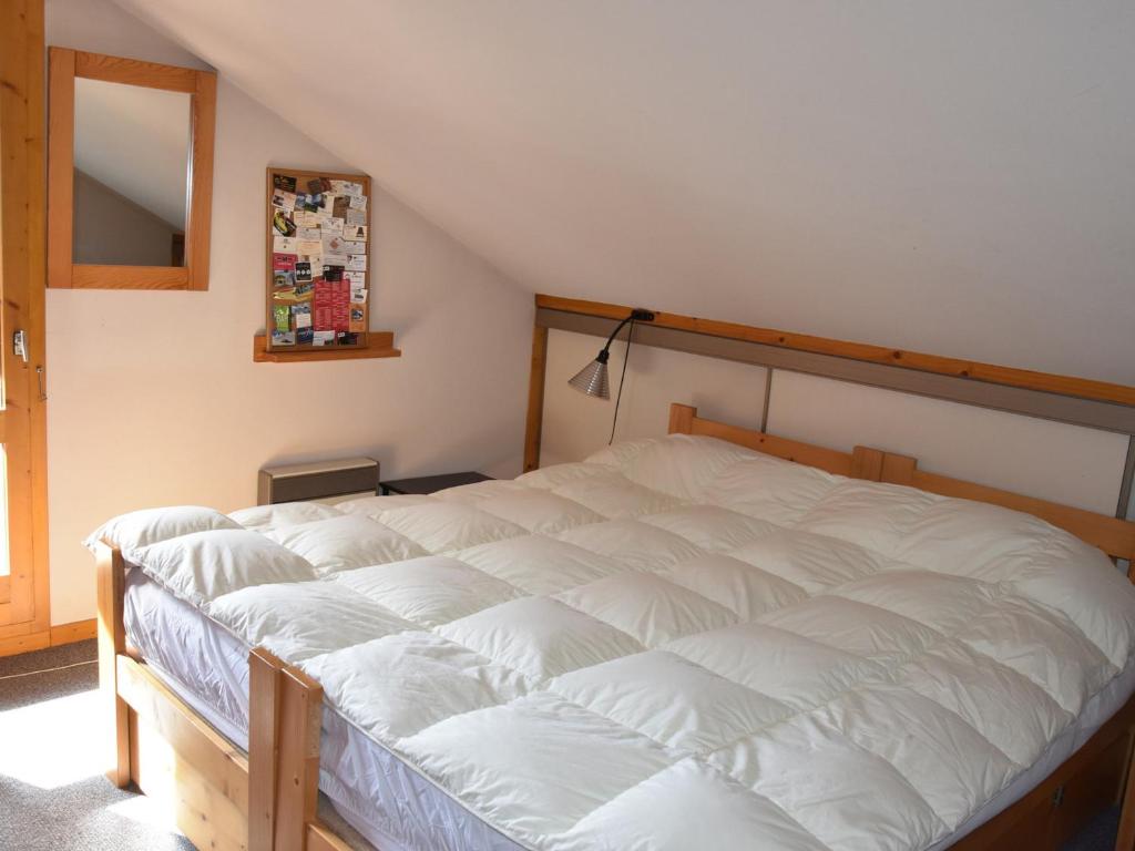 Appartement 4 pièces ensoleillé, balcon sud, près du téléphérique - FR-1-464-193 - 3