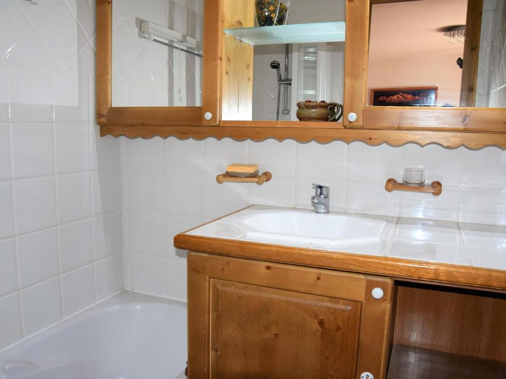 Appartement familial avec balcon sud et parking dans quartier résidentiel - FR-1-464-46 - 5