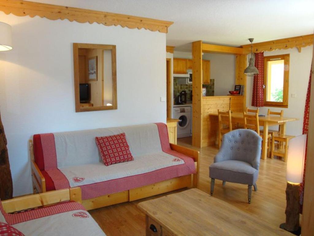 2 Pièces chaleureux, proche pistes, 6 pers. - FR-1-464-62 - 1