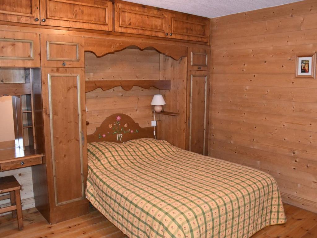Appartement 3 Pièces, Rez-de-Jardin, Parking - FR-1-464-85 - 2