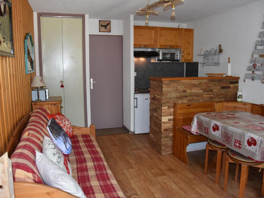 Appartement central avec balcon et parking, 4 pers. - FR-1-464-104 - 1