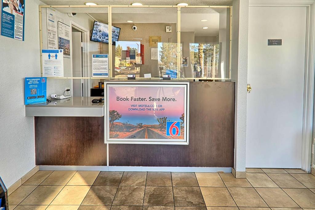 Motel 6-Lancaster, CA photo