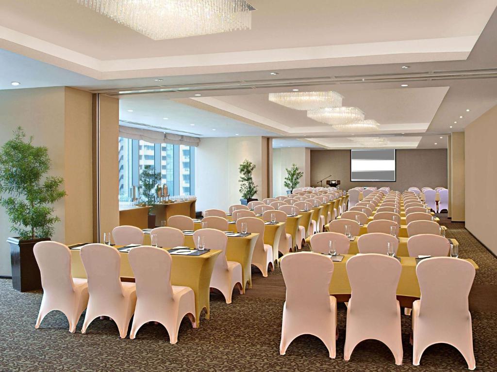 Function room. Function room. Trend brisbane 6 (4m). Function room. Function room.