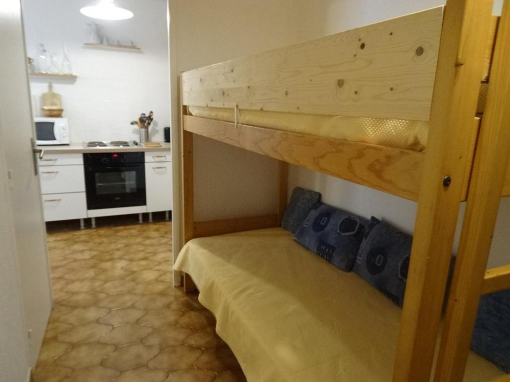 Appartement 2 pièces à Hyères : Port, grande terrasse 62m², proche plages, 4 pers., Wifi, commerces - FR-1-335-184 - 5