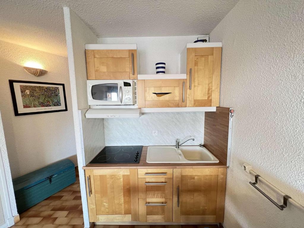 Studio cabine avec piscine, parking, lave-linge, quartier calme à Cap d'Agde - FR-1-702-39 - 5