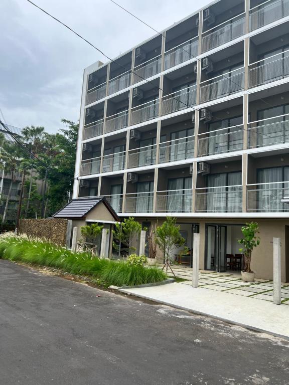 Naiika CoLiving