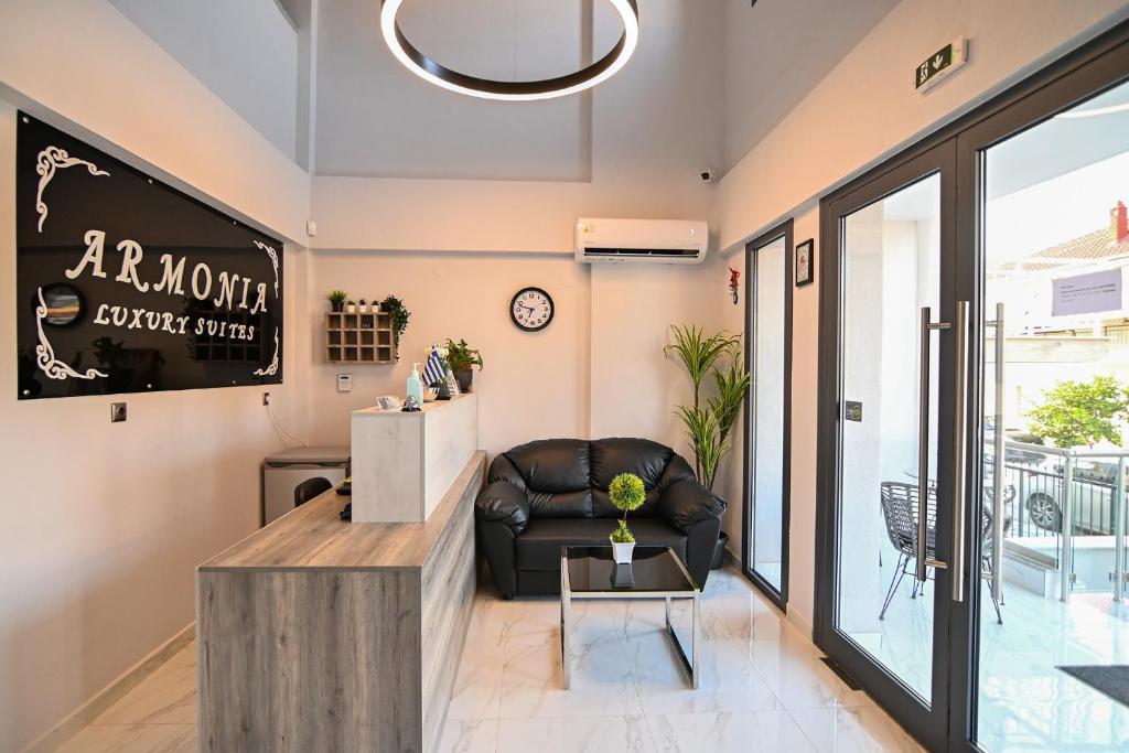 Armonia Luxury Suites photo