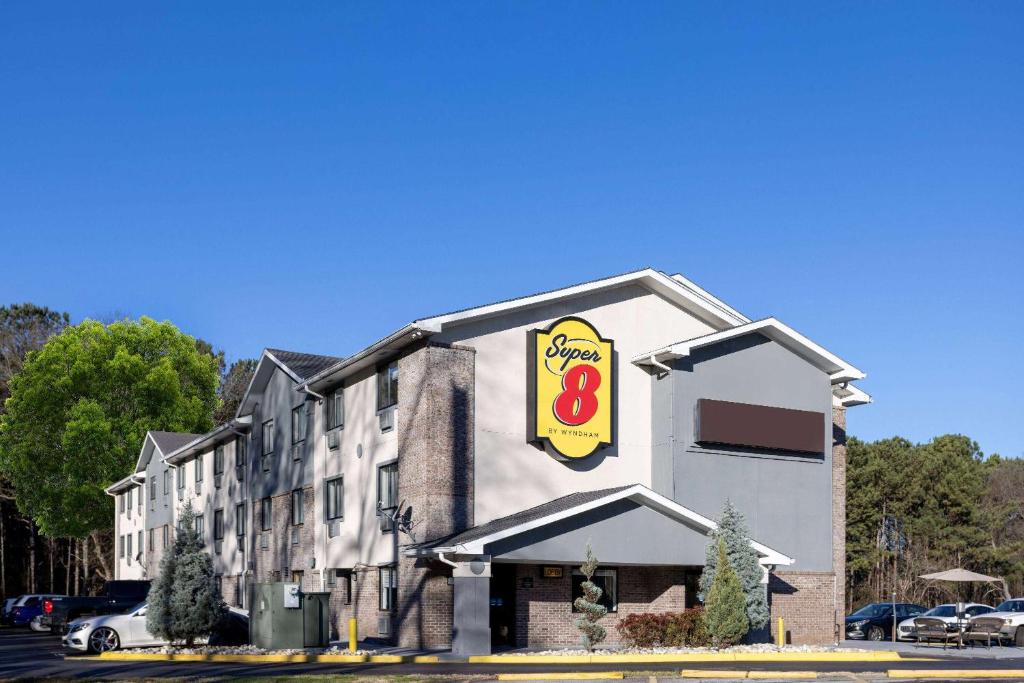 Super 8 by Wyndham Villa Rica photo