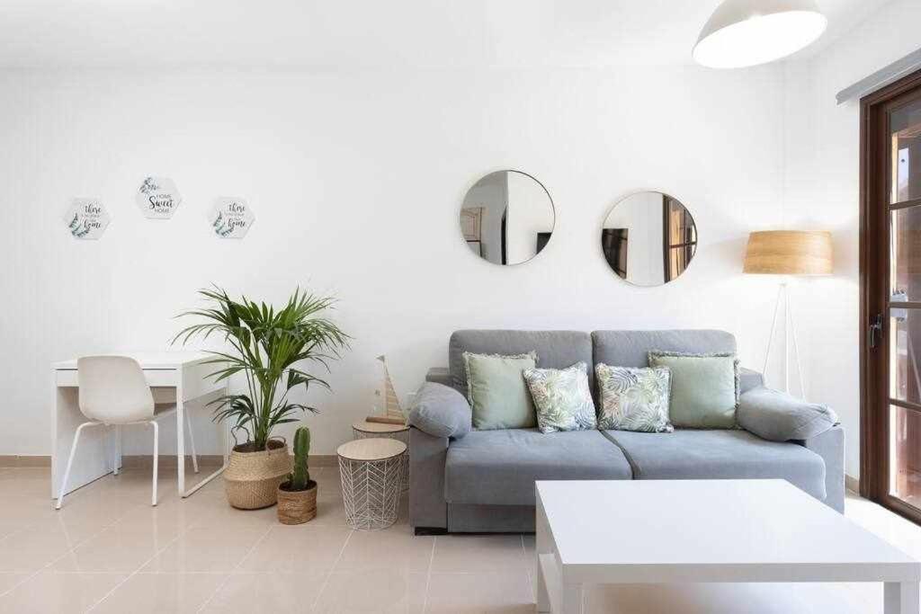 Sunnyland Apartment Costa Silencio parking - 2