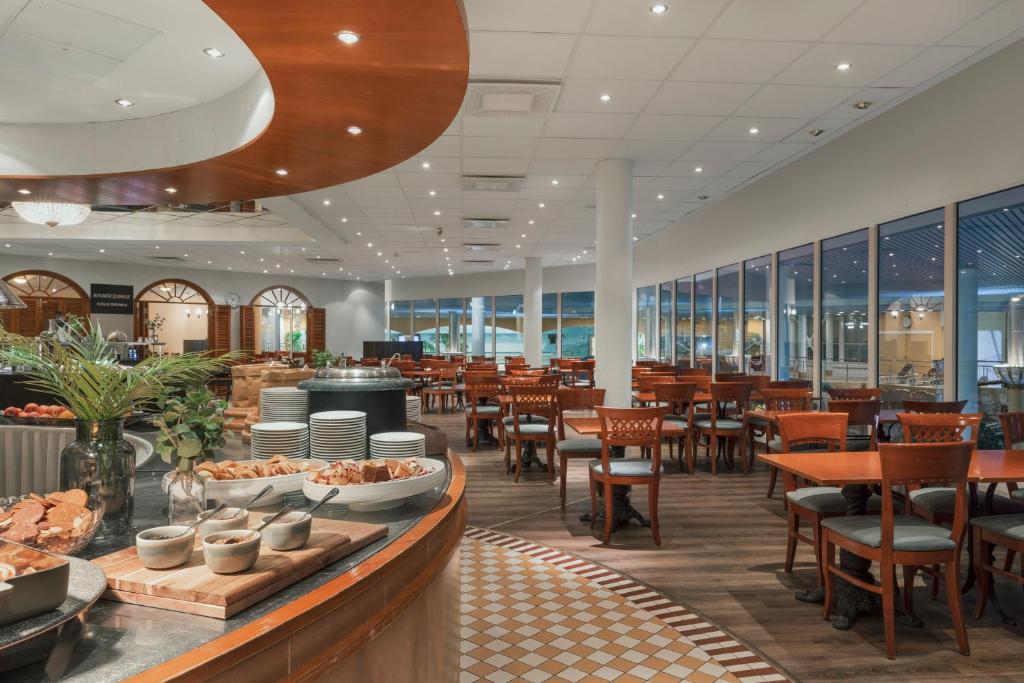Food and beverages, Holiday Club Caribia in Turku