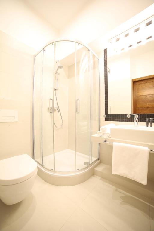 Portal House Apartments photo