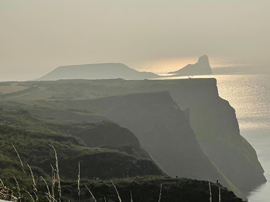 Sunnyside at Scurlage Farm, Swansea