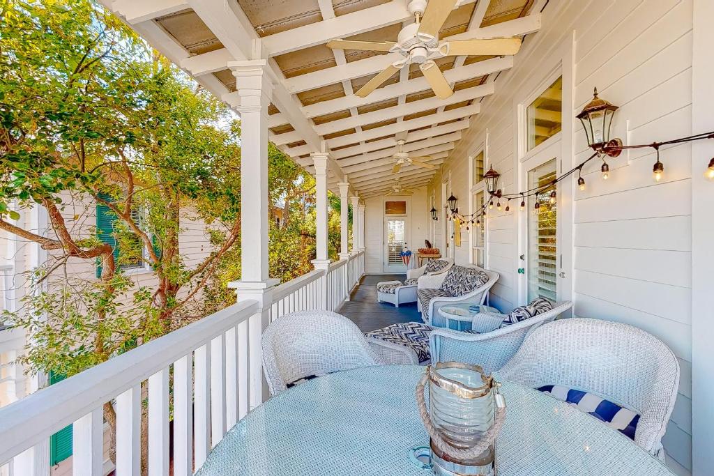 True Knot Cottage photo