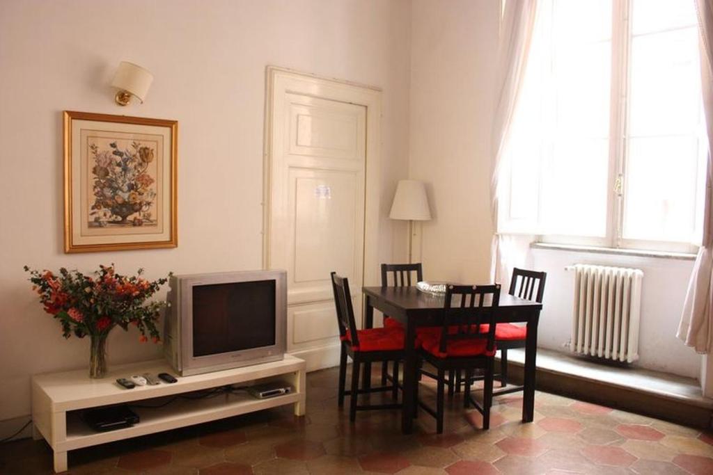 Ara Pacis Navona Apartments - 5