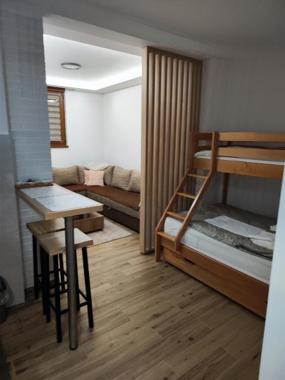 Studio Apartman Pahulja - 4