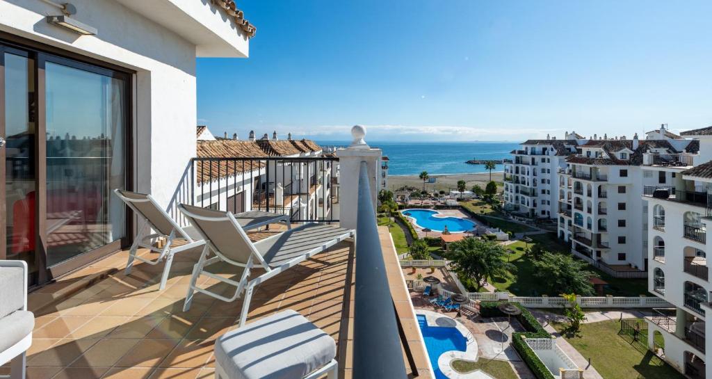 Marina Duquesa 2411 Penthouse - 1