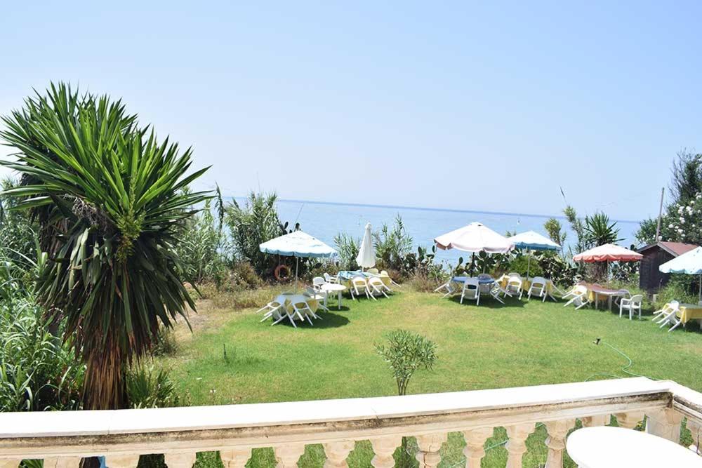 SUNSET BAY STUDIOS photo