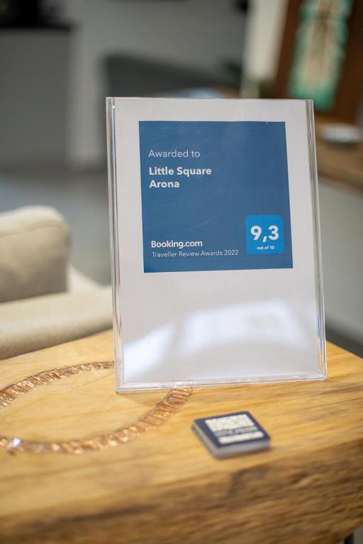Little Square Arona - 4