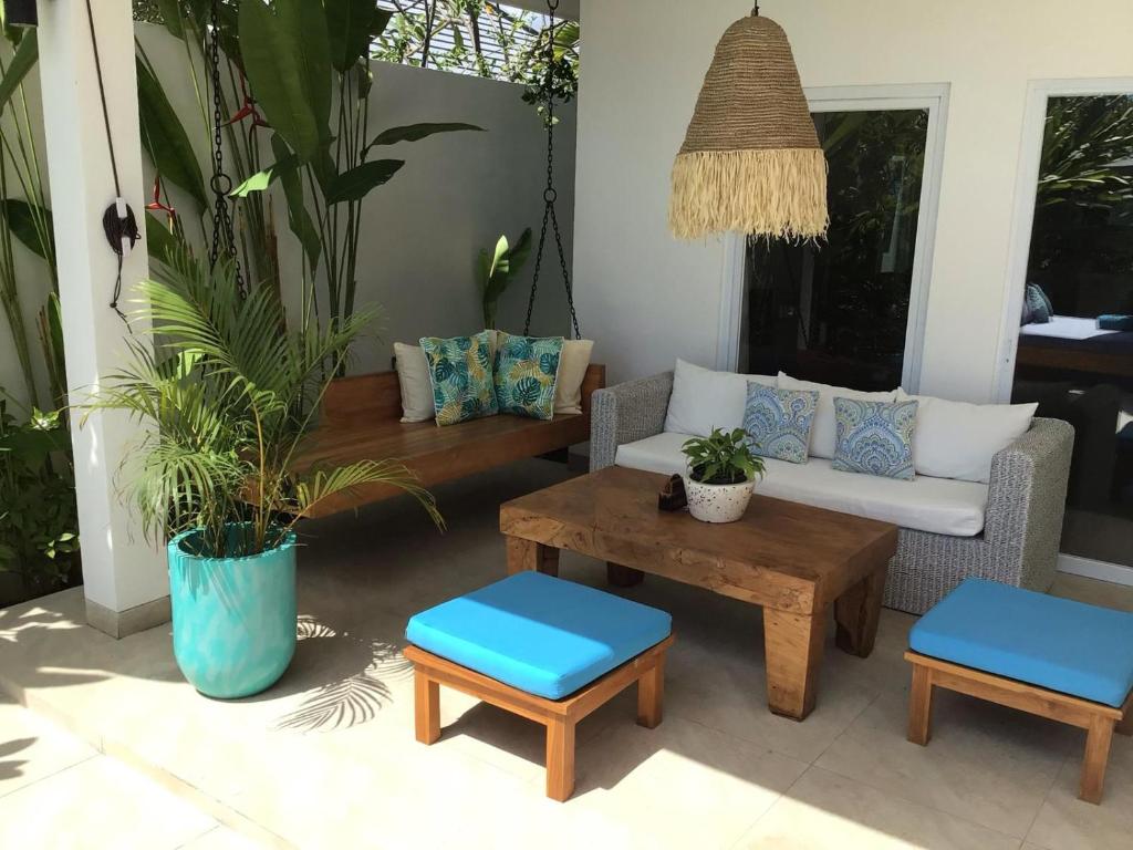 Beachfront Rice Field View Lovina Villa Serenity Bali photo