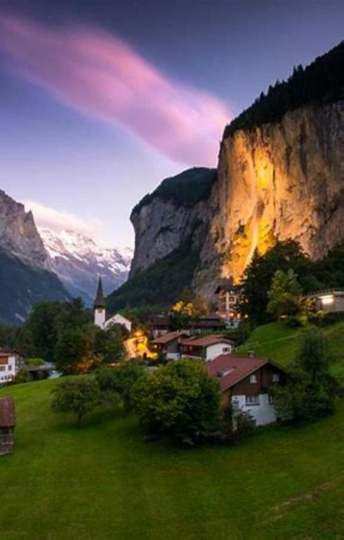 Komfortabel, Perfekte Lage, neue Wohnung, gratis P, Lauterbrunnen