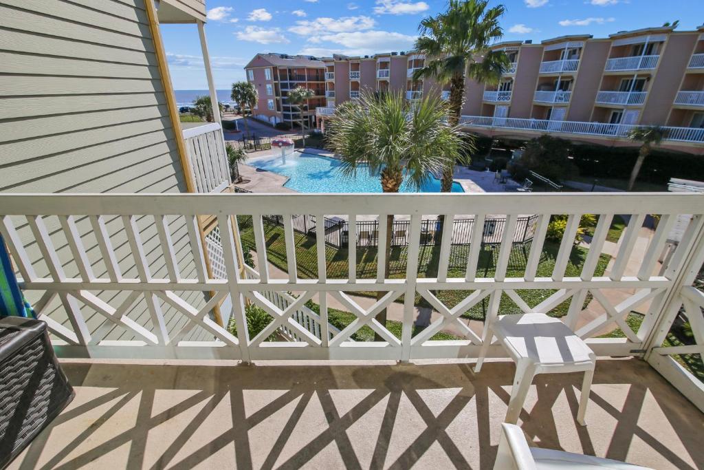 Victorian 3206-Relax by the Beach, Galveston