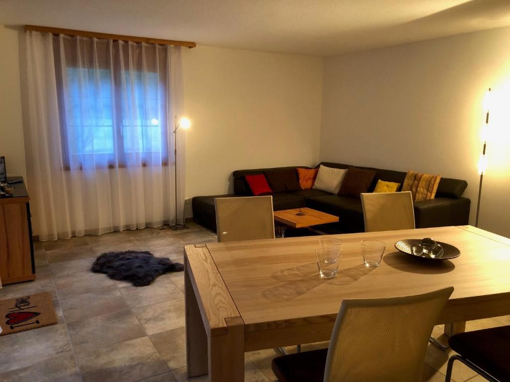 Komfortabel, Perfekte Lage, neue Wohnung, gratis P - 5