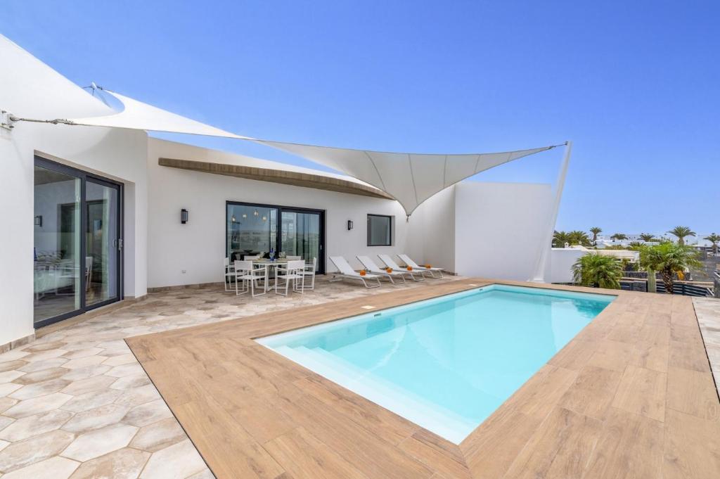 Villa Marella by Villa Plus - 3