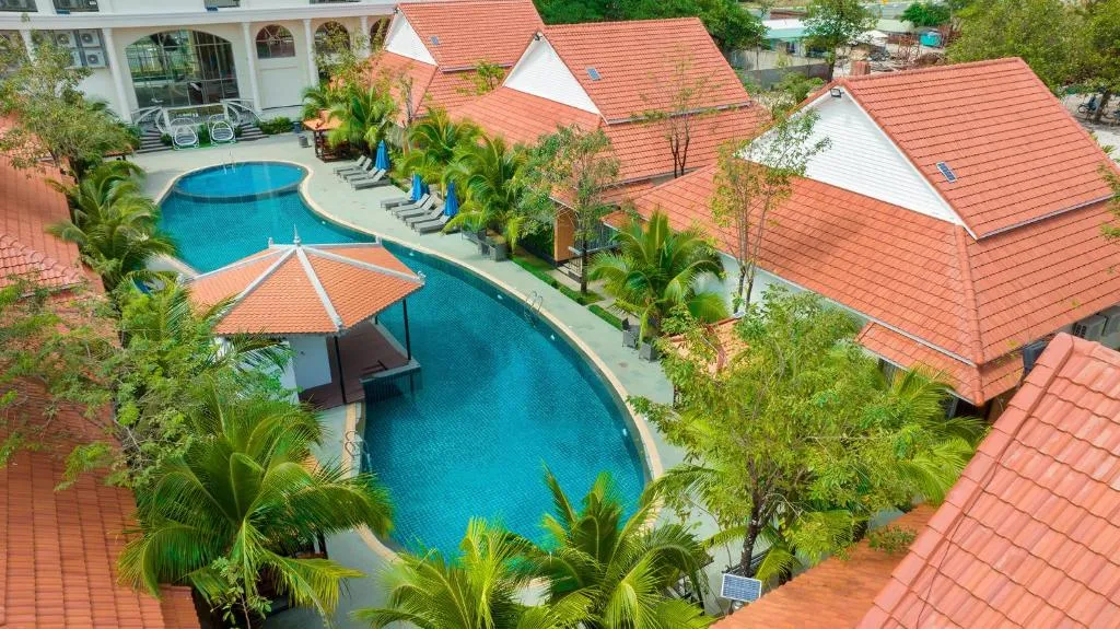Sea Breeze Hotel & Villa, hotel in Sihanoukville