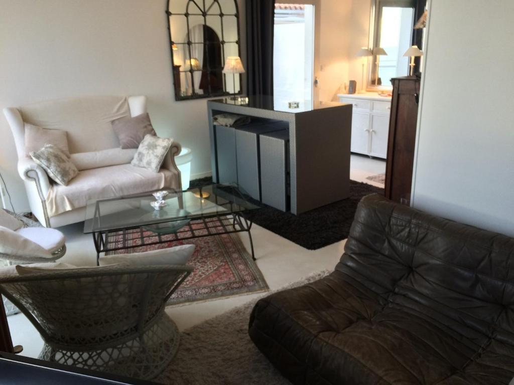 Appartement 4 personnes proche centre ville de Royan avec terrasse et parking privé - FR-1-494-88 - 2