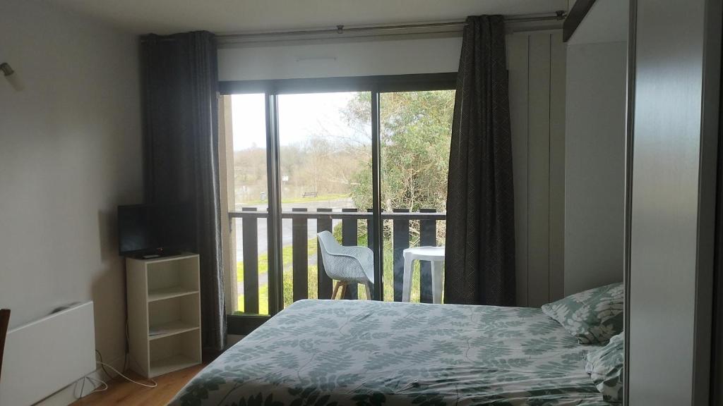 Studio tout confort au bord du lac d'Estey avec parking privé - 5