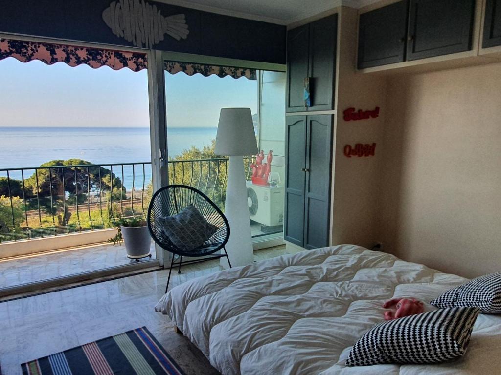 Appartement vue mer panoramique, plage 150M, terrasse, parking privé, clim - 5