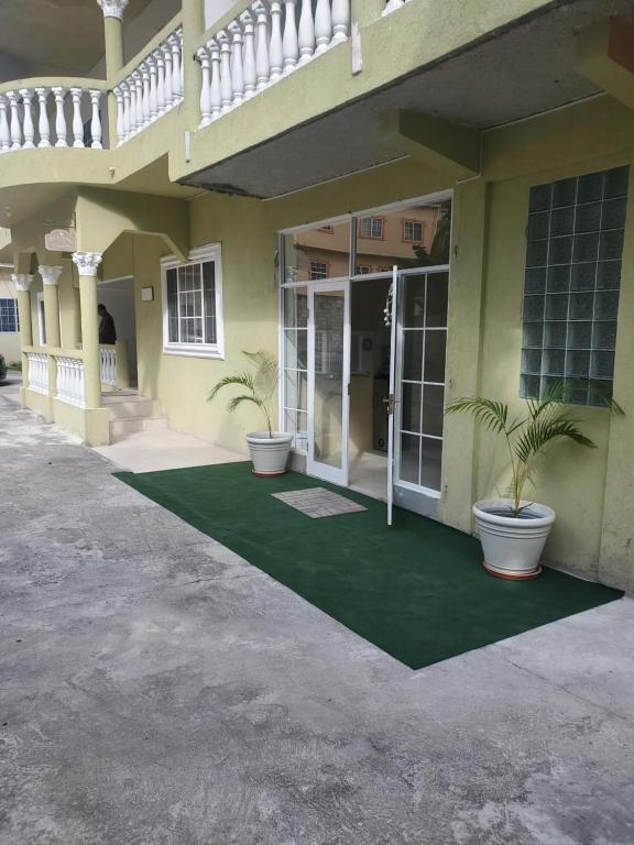 Comfy Guest Rooms, Port Antonio