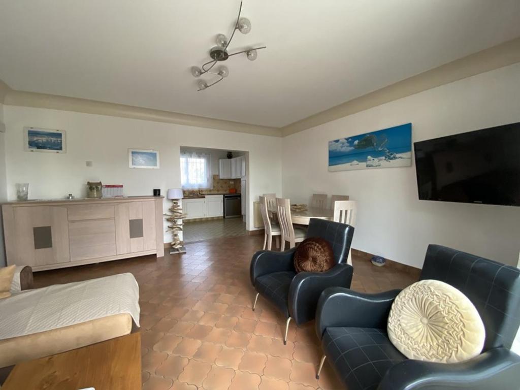 Maison familiale landaise à 350m de la plage avec garage, 4 chambres et jardin - FR-1-413-185 - 4