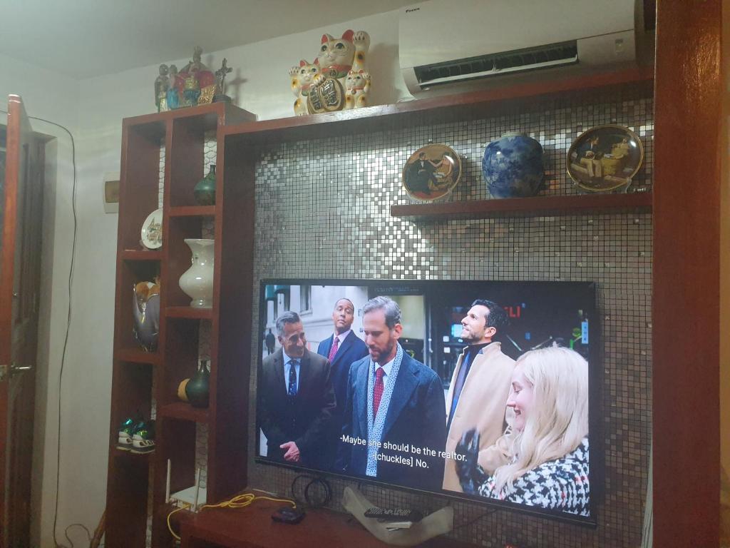 Shared lounge/TV area