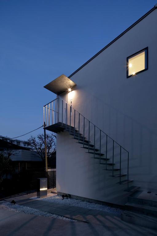 SHIBUYA  Modern Wooden New House