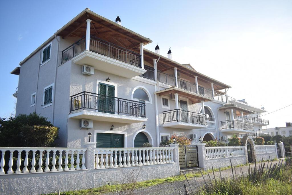 Villa Nefeli — Hotel in Corfu Island