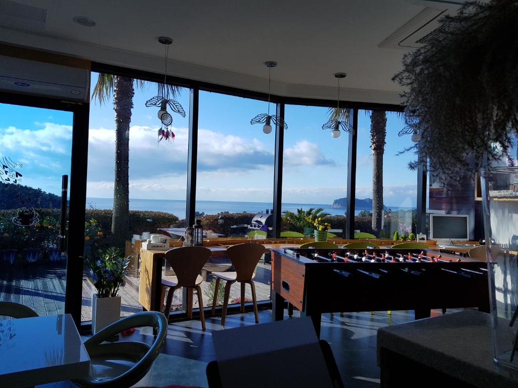 ビーウール チェウール ペンション (Beewool Chaewool Pension) 外観