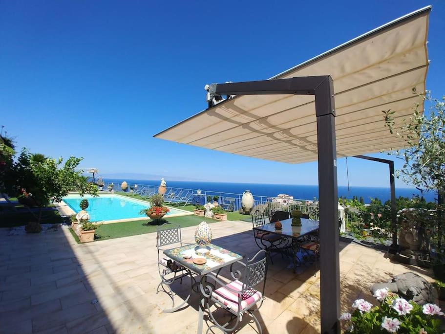Oikos Taormina - 1