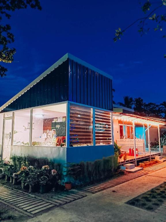 The Tent Sipalay photo